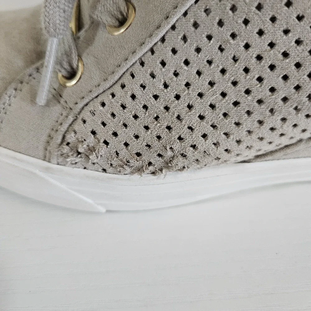 GUESS Women's High-Top Hidden Wedge Sneakers - Taupe Suede - Size 7.5M (Style...